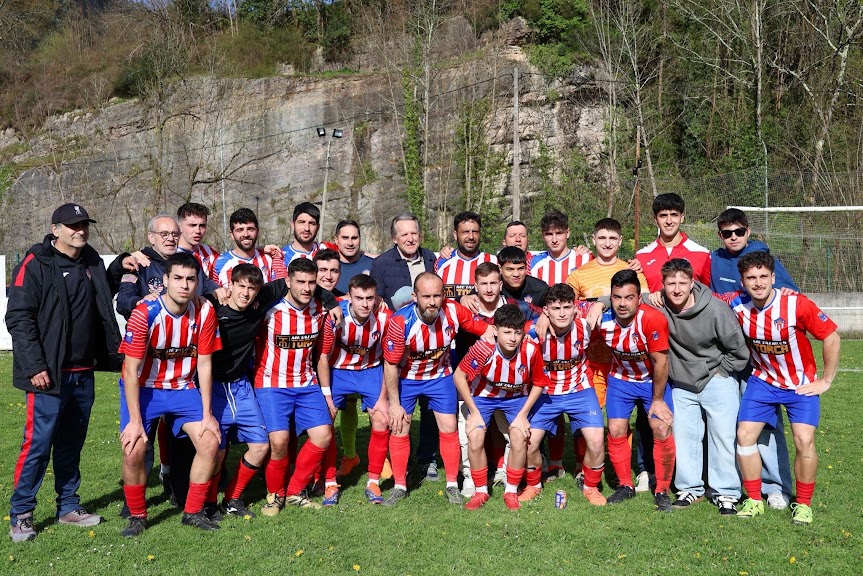 Primer equipo de la Deportiva Piloñesa